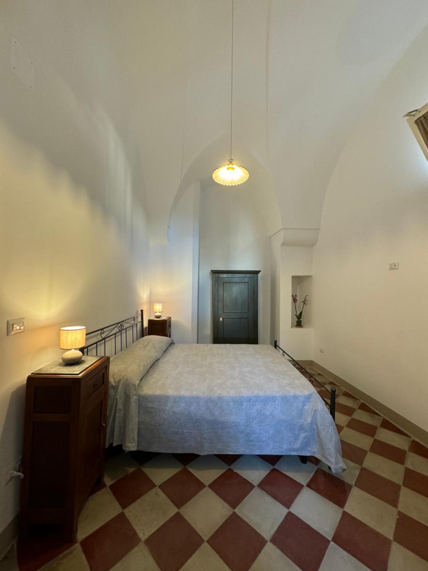 Bed and Breakfast Palazzo Ferilli Alfonso Руффано Экстерьер фото